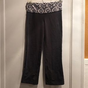 Lululemon Cropped Yoga leggings